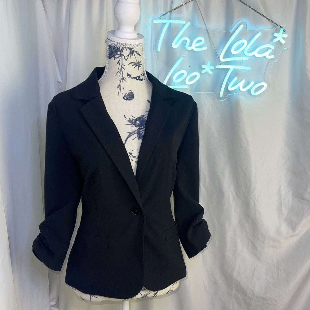 ELIZA J • Black Single Button Ruched Sleeve Blazer • Preppy • Business Casual • - Picture 3 of 14